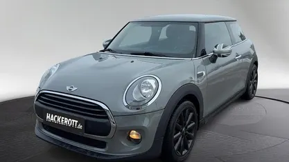 Grau Gebraucht 2017 Mini ONE Kleinwagen | 12.750 € (Fairer Preis)