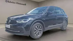 Schwarz Gebraucht 2021 VW Tiguan Life SUV | 26.950 € (Guter Preis)