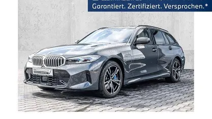 Gebraucht BMW 330e M Sport 292 PS (214 kW) 2024 Kombi