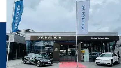 Gebraucht Hyundai i30 Trend 110 PS (80 kW) 2017 Weiß metallic Kombi