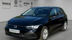 Schwarz Gebraucht 2023 VW Golf VIII Life Limousine | 25.970 € (Fairer Preis)