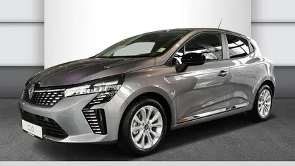 Gebraucht 2024 Renault Clio V Evolution Limousine | 17.495 € (Fairer Preis)