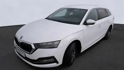Gebraucht Skoda Octavia Style 116 PS (85 kW) 2022 Weiss Kombi