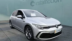 Silber Gebraucht 2024 VW Golf VIII R-line Limousine | 26.450 € (Superpreis)