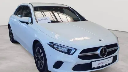 Gebraucht Mercedes A180 Style 136 PS (100 kW) 2020 Limousine