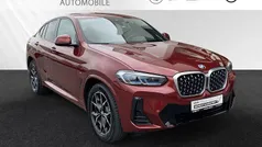 Aventurinrot metallic Gebraucht 2025 BMW X4 Efficient Dynamics SUV | 54.777 € (Superpreis)