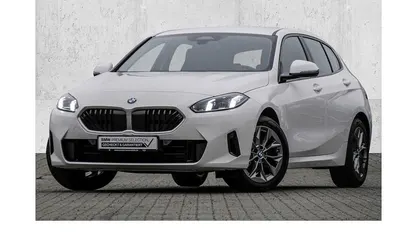 Gebraucht BMW 120 Shadowline 170 PS (125 kW) 2025 Weiß Kleinwagen