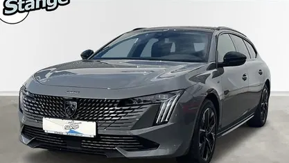 Selenium grau (metallic) Gebraucht 2023 Peugeot 508 SW GT Kombi | 35.790 €