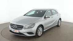 Silber Gebraucht 2015 Mercedes A180 Limousine | 13.330 € (Fairer Preis)
