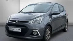 Rot Gebraucht 2016 Hyundai i10 Passion Kleinwagen | 4.500 € (Guter Preis)