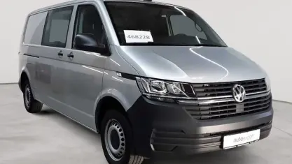 Usado VW Transporter 150 HP (110 kW) 2021 Prateado Van