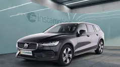 Schwarz Gebraucht 2023 Volvo V60 CC Plus Kombi | 40.340 € (Fairer Preis)