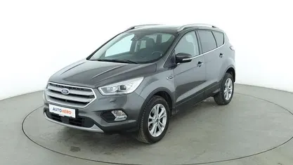 Gebraucht Ford Kuga Titanium 150 PS (110 kW) 2019 Grau SUV