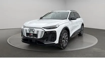 Gebraucht Audi Q6 e-tron Ambiente 284 kW (387 PS) 2026 Weiß SUV
