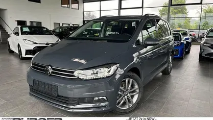 Gebraucht 2025 VW Touran Comfortline Van / Kleinbus | 33.870 € (Fairer Preis)