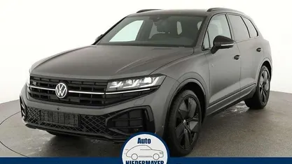 Grau Neu 2025 VW Touareg R-line SUV | 77.995 € (Superpreis)