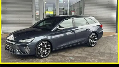 Grau Gebraucht 2025 Cupra Leon VZ Limousine | 37.930 € (Guter Preis)