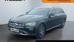 Schwarz Gebraucht 2021 Mercedes E400 Avantgarde Kombi | 41.780 € (Guter Preis)
