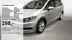 Oyster silver Gebraucht 2024 VW Touran Comfortline Van / Kleinbus | 29.820 € (Guter Preis)