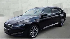 Gebraucht 2022 Skoda Superb Style Kombi | 28.880 € (Fairer Preis)