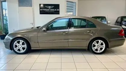 Occasion Mercedes E300 Avantgarde 211 ch (155 kW) 2008 Gris Berline