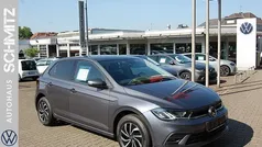Grau Gebraucht 2021 VW Polo Life Limousine | 17.450 € (Fairer Preis)