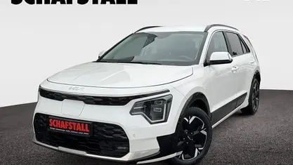 (swp) snow white pearl Gebraucht 2023 Kia e-Niro Spirit SUV | 24.979 € (Fairer Preis)