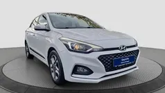 Weiss Gebraucht 2018 Hyundai i20 Style Limousine | 11.900 € (Etwas zu teuer)