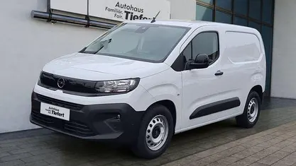 Novo Opel Combo-e Life 100 kW (136 HP) 2025 Branco Monovolume