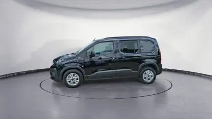 Neu Peugeot Rifter 131 PS (96 kW) 2026 Schwarz Van / Kleinbus