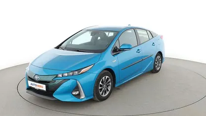 Gebraucht Toyota Prius Executive 98 PS (72 kW) 2017 Blau Limousine