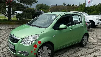 Gebraucht Opel Agila Edition 86 PS (63 kW) 2009 Grün Kleinwagen