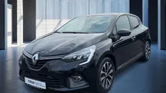 Gebraucht 2022 Renault Clio V Zen Kleinwagen | 12.910 € (Fairer Preis)
