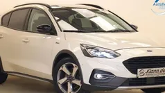 Weiß Gebraucht 2019 Ford Focus Active Limousine | 19.999 € (Fairer Preis)