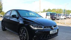 Deep black perleffekt 6946 (metallic) Gebraucht 2023 VW Polo R-line Limousine | 21.665 € (Fairer Preis)