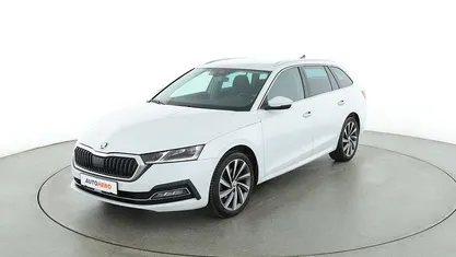 Weiß Gebraucht 2020 Skoda Octavia Style Kombi | 18.200 € (Fairer Preis)