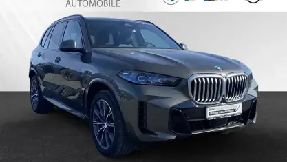Gebraucht BMW X5 M Sport 298 PS (219 kW) 2025 Manhattan metallic SUV