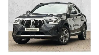 Gebraucht BMW X4 Performance 190 PS (139 kW) 2023 Grau SUV