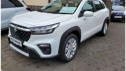 Weiß Neu 2025 Suzuki SX4 S-Cross SUV | 23.890 € (Fairer Preis)