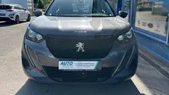 Grau Gebraucht 2021 Peugeot 2008 Active SUV | 11.990 € (Fairer Preis)