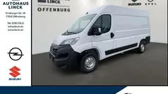 Weiß Gebraucht 2024 Opel Movano Van | 32.988 € (Fairer Preis)