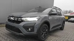 Urban grau kpw Neu 2024 Dacia Jogger Extreme Van / Kleinbus | 21.690 € (Fairer Preis)