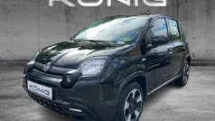 Cinema schwarz Gebraucht 2023 Fiat Panda Cross Cross Kleinwagen | 10.995 € (Guter Preis)
