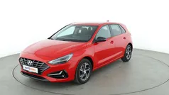 Rot Gebraucht 2020 Hyundai i30 Intro Edition Limousine | 13.930 € (Fairer Preis)