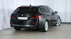 Schwarz Gebraucht 2021 BMW 530 Luxury Line Kombi | 33.958 € (Fairer Preis)