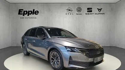 Grau Gebraucht 2025 Skoda Octavia Kombi | 31.890 € (Fairer Preis)