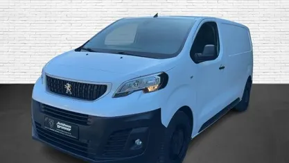 Gebraucht Peugeot Expert Premium 122 PS (89 kW) 2021 Weiß Van