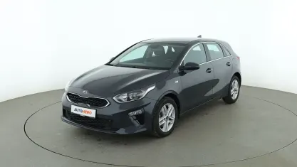 Gebraucht Kia Ceed Vision 140 PS (102 kW) 2021 Grau Kleinwagen