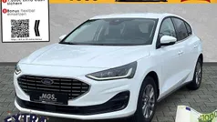 Frozen white Neu 2025 Ford Focus Titanium Limousine | 26.299 € (Superpreis)