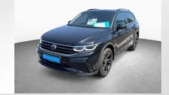 Deep black perleffekt Gebraucht 2024 VW Tiguan Allspace R-line SUV | 42.880 € (Fairer Preis)